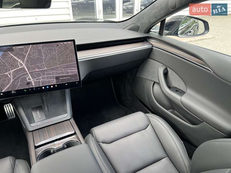 Ліфтбек Tesla Model S 2023 в Києві