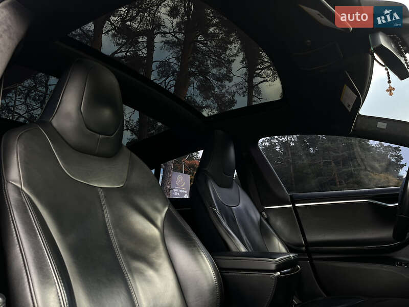 Лифтбек Tesla Model S 2015 в Ровно фото 22 Лифтбек Tesla Model S 2015 в Ровно