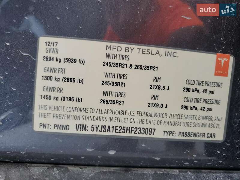 Ліфтбек Tesla Model S 2017 в Чернігові фото 12 Ліфтбек Tesla Model S 2017 в Чернігові