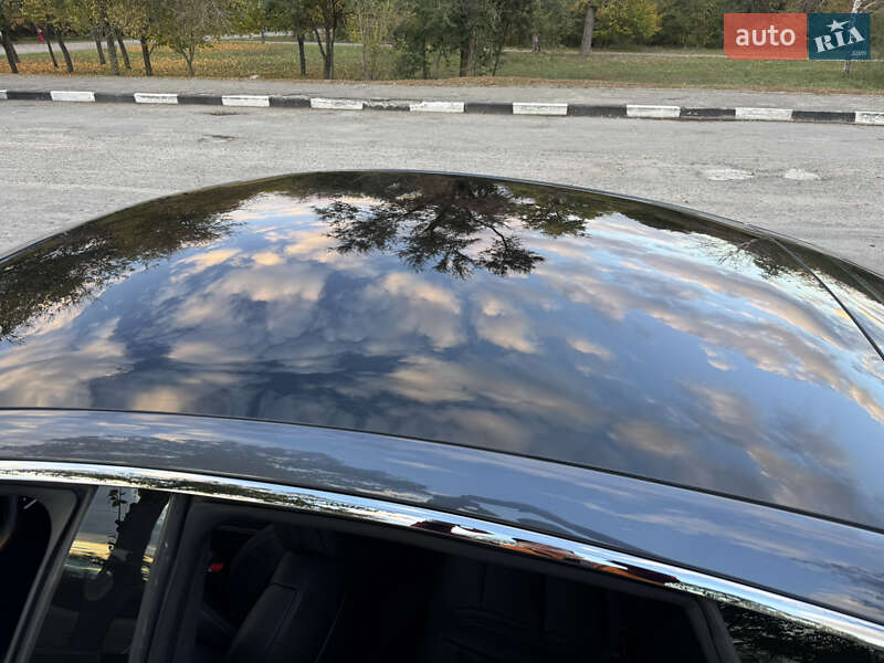 Ліфтбек Tesla Model S 2020 в Запоріжжі