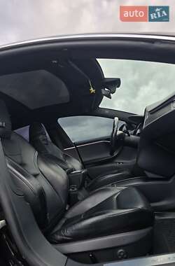 Ліфтбек Tesla Model S 2016 в 