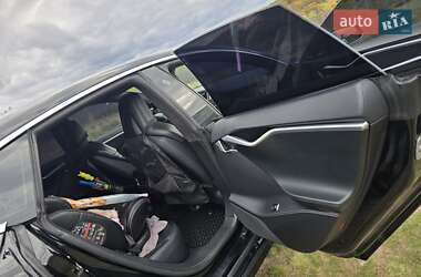 Ліфтбек Tesla Model S 2016 в 