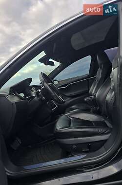 Ліфтбек Tesla Model S 2016 в 