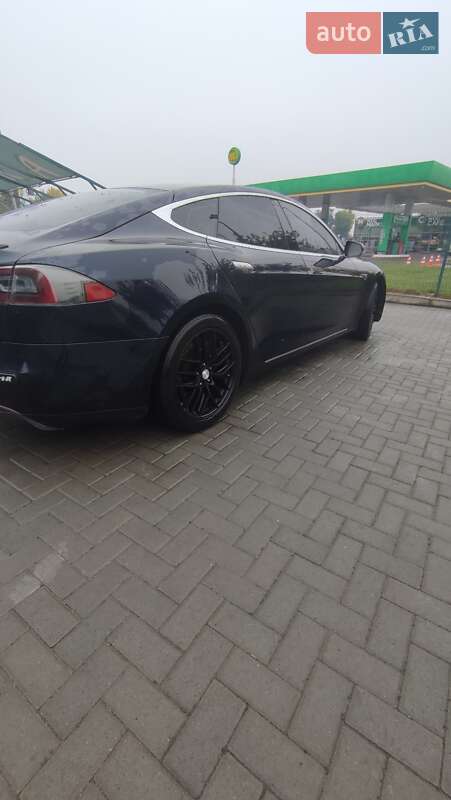 Лифтбек Tesla Model S 2013 в Житомире фото 6 Лифтбек Tesla Model S 2013 в Житомире