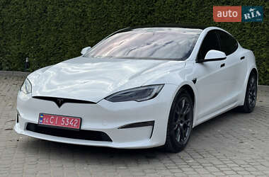 Лифтбек Tesla Model S 2024 в 