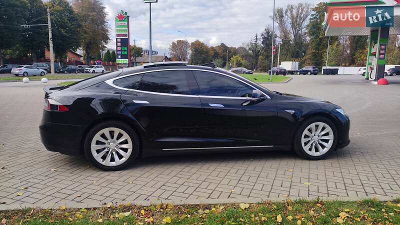 Ліфтбек Tesla Model S 2014 в Житомирі