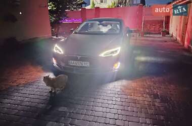 Ліфтбек Tesla Model S 2013 в 