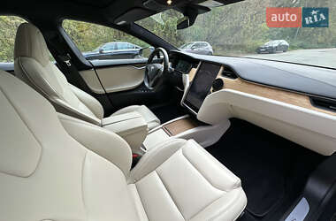 Лифтбек Tesla Model S 2020 в 