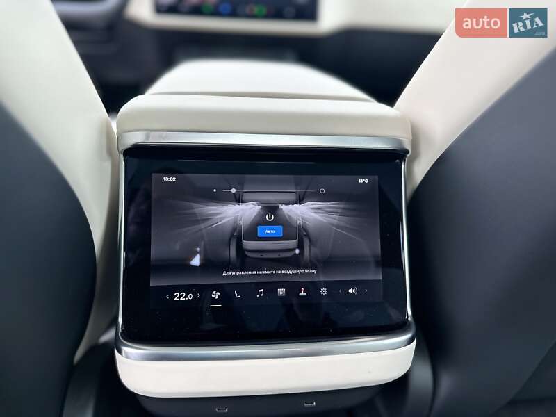 Лифтбек Tesla Model S 2021 в Киеве