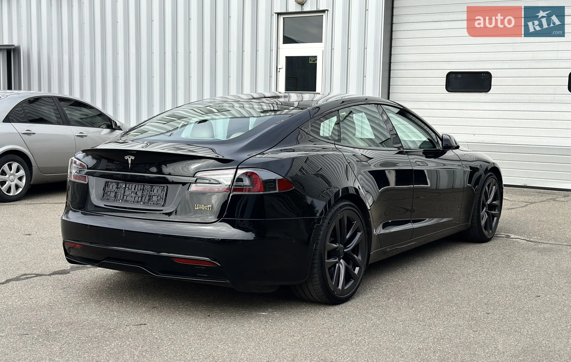 2021 Tesla Model S - мініатюра 10