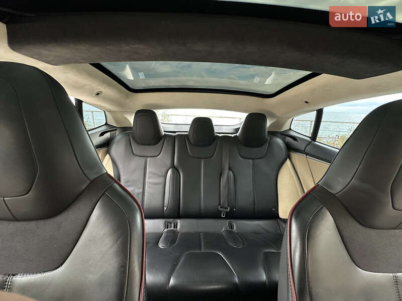Лифтбек Tesla Model S 2013 в Одессе