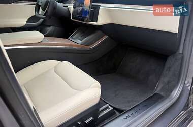 Ліфтбек Tesla Model S 2022 в  фото 11 Ліфтбек Tesla Model S 2022 в