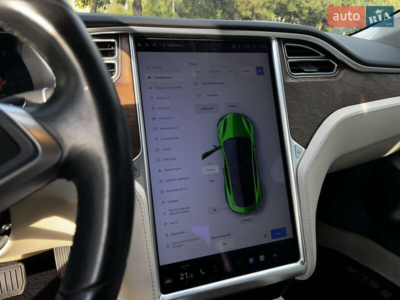 Лифтбек Tesla Model S 2017 в Одессе