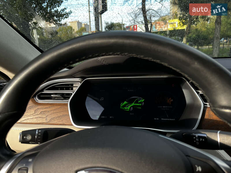 Лифтбек Tesla Model S 2017 в Одессе