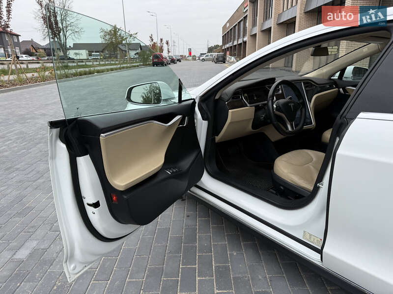 Ліфтбек Tesla Model S 2013 в Вінниці фото 7 Ліфтбек Tesla Model S 2013 в Вінниці