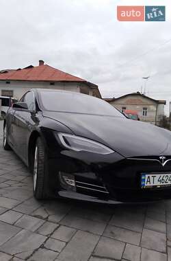 Лифтбек Tesla Model S 2020 в Ивано-Франковске