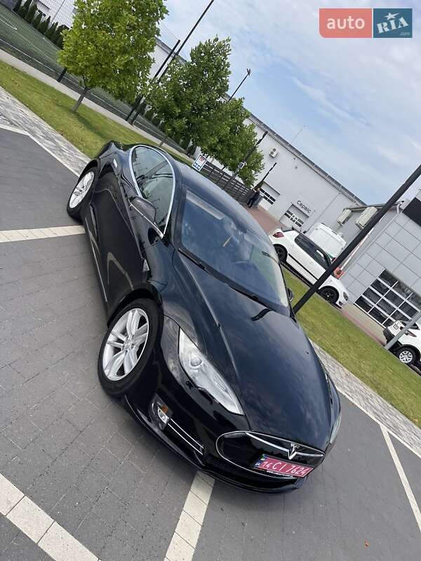 Ліфтбек Tesla Model S 2013 в Мукачевому фото 13 Ліфтбек Tesla Model S 2013 в Мукачевому