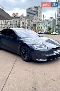 Ліфтбек Tesla Model S 2021 в 