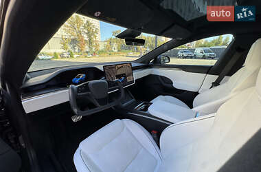 Ліфтбек Tesla Model S 2021 в 