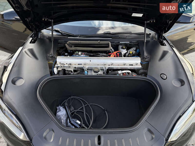Лифтбек Tesla Model S 2024 в Дрогобыче