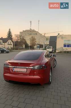 Лифтбек Tesla Model S 2016 в 