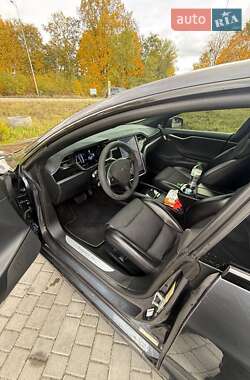 Лифтбек Tesla Model S 2018 в Виннице
