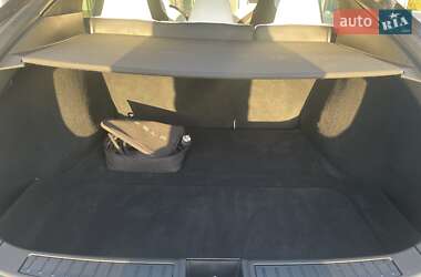 Ліфтбек Tesla Model S 2017 в  фото 11 Ліфтбек Tesla Model S 2017 в