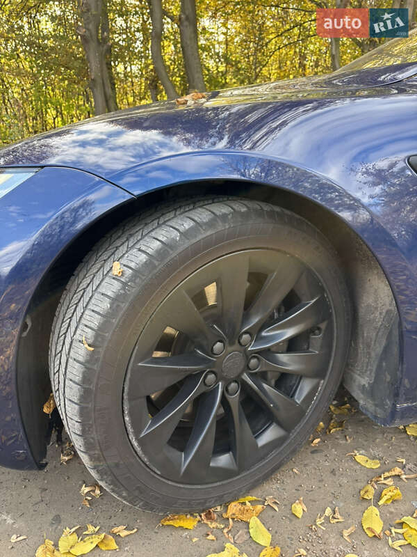 Лифтбек Tesla Model S 2017 в Ирпене фото 7 Лифтбек Tesla Model S 2017 в Ирпене