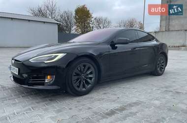 Лифтбек Tesla Model S 2019 в Тернополе Лифтбек Tesla Model S 2019 в Тернополе