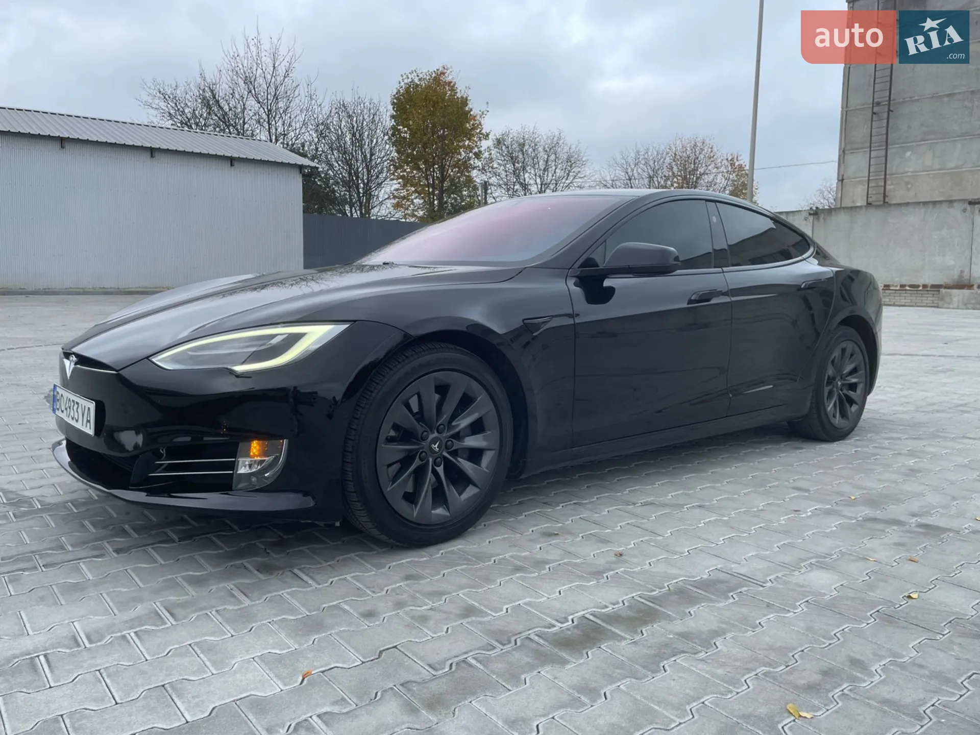 2019 Tesla Model S - фото 1