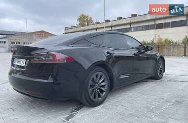 Лифтбек Tesla Model S 2019 в Тернополе