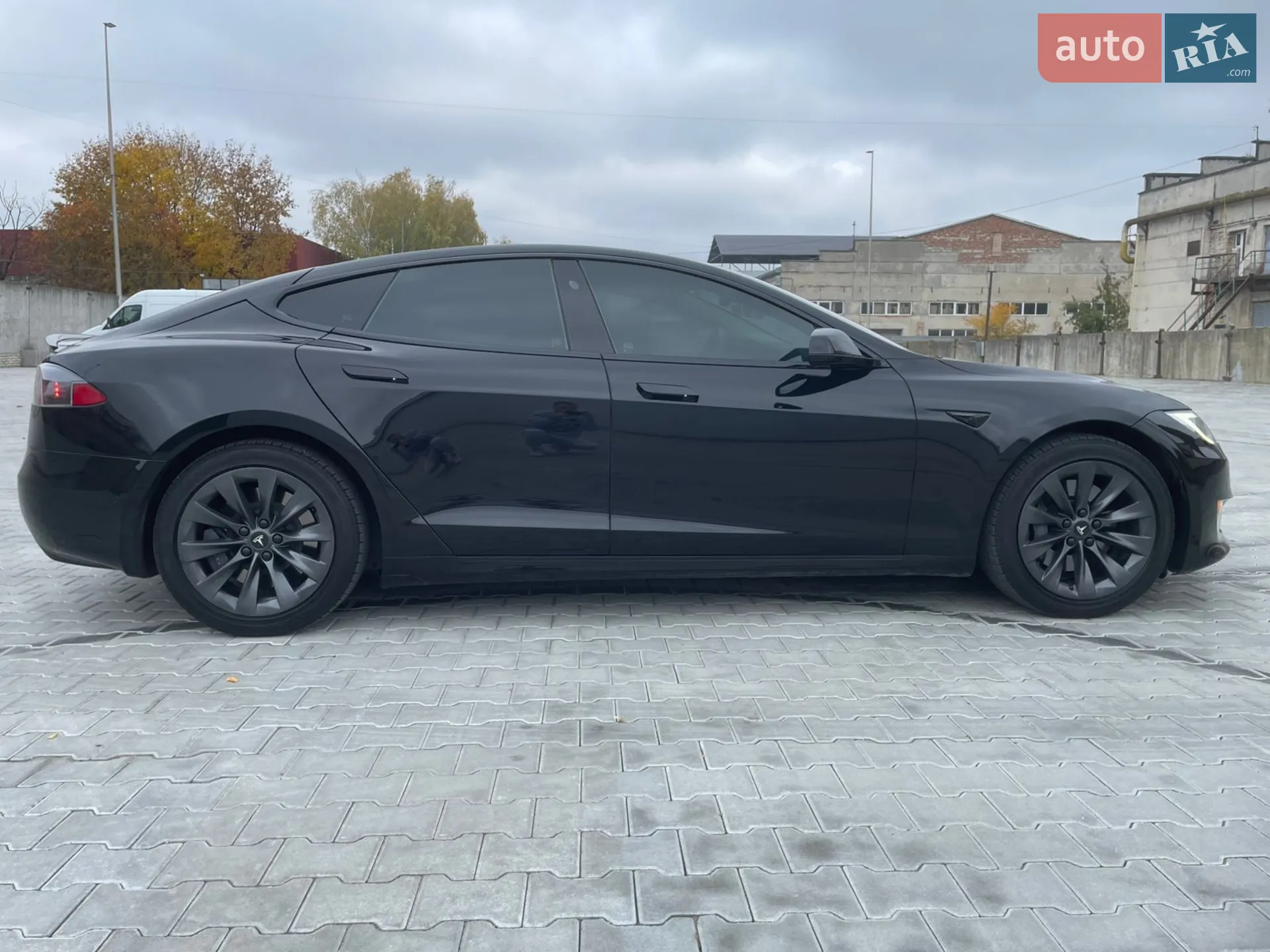 2019 Tesla Model S - мініатюра 6