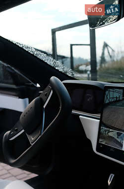 Лифтбек Tesla Model S 2022 в Бережанах