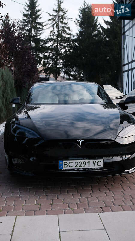 Лифтбек Tesla Model S 2022 в Бережанах