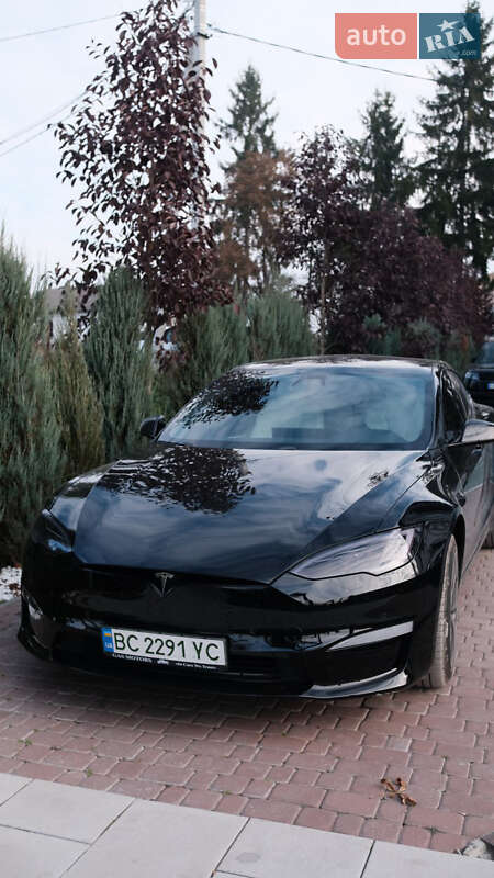Лифтбек Tesla Model S 2022 в Бережанах
