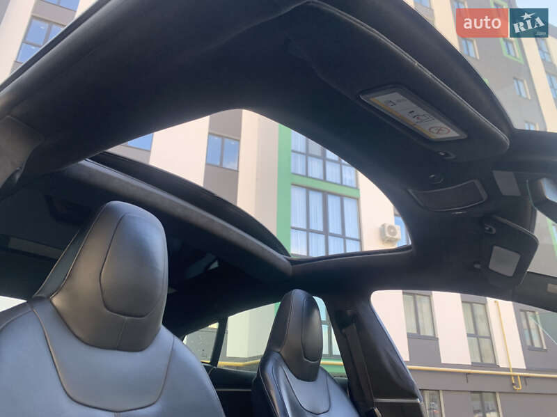 Ліфтбек Tesla Model S 2015 в Шептицькому фото 17 Ліфтбек Tesla Model S 2015 в Шептицькому