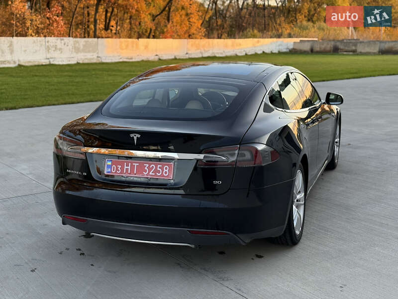Ліфтбек Tesla Model S 2013 в Луцьку фото 14 Ліфтбек Tesla Model S 2013 в Луцьку