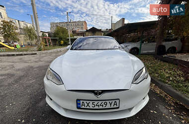 Лифтбек Tesla Model S 2019 в Харькове