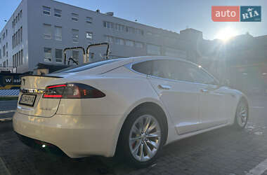 Лифтбек Tesla Model S 2019 в Харькове