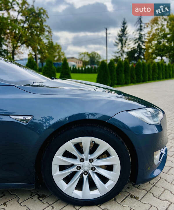 Лифтбек Tesla Model S 2016 в Луцке фото 7 Лифтбек Tesla Model S 2016 в Луцке