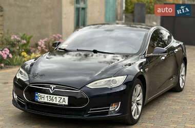 Лифтбек Tesla Model S 2014 в Одессе