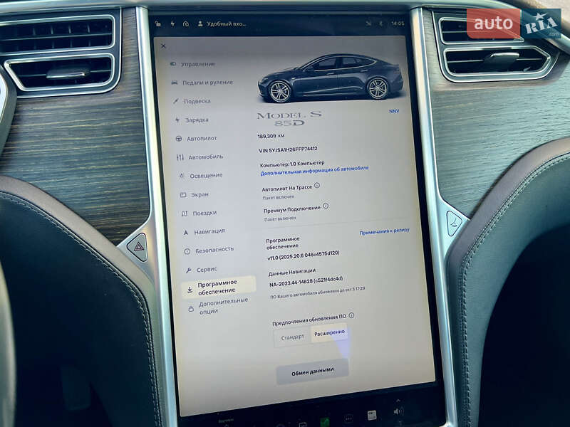 Ліфтбек Tesla Model S 2015 в Києві фото 20 Ліфтбек Tesla Model S 2015 в Києві