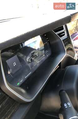 Лифтбек Tesla Model S 2014 в Николаеве