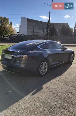 Лифтбек Tesla Model S 2014 в Николаеве