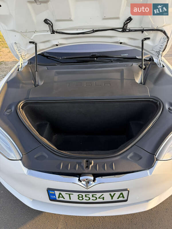 Лифтбек Tesla Model S 2020 в Ивано-Франковске фото 9 Лифтбек Tesla Model S 2020 в Ивано-Франковске