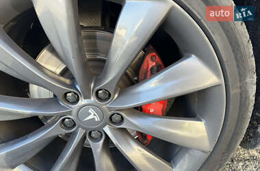 Лифтбек Tesla Model S 2014 в Вышгороде фото 8 Лифтбек Tesla Model S 2014 в Вышгороде