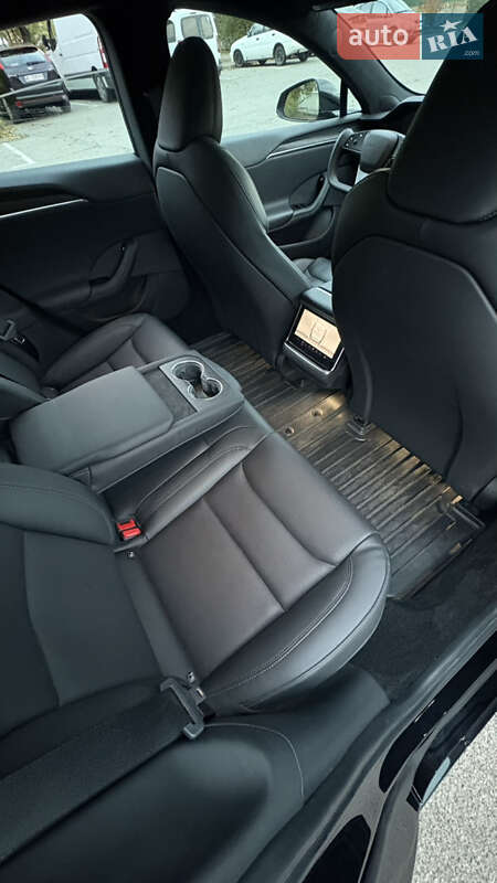 Лифтбек Tesla Model S 2022 в Белой Церкви