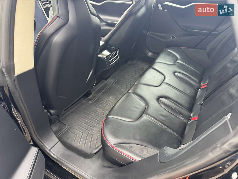 Лифтбек Tesla Model S 2014 в Одессе фото 14 Лифтбек Tesla Model S 2014 в Одессе