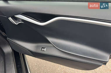 Лифтбек Tesla Model S 2014 в Одессе