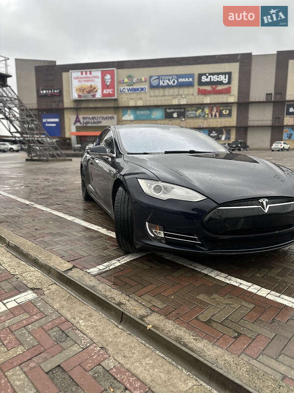 Лифтбек Tesla Model S 2013 в Харькове
